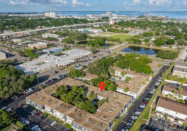 Listing Photo 2 - Condo for sale in building located at 4315 Aegean Dr, Tampa, FL 33611 - Unit #102C