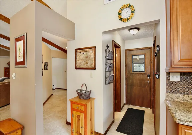 5th image of 106 Polo Ln, Sanford, FL 32771 | MLS# O6417313