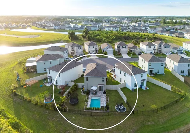 Photo 3 of Single family home for sale at 10016 Big Marsh Ter, Parrish, FL 34219 | MLS# A4697216 | Listing updated on 2026-08-22