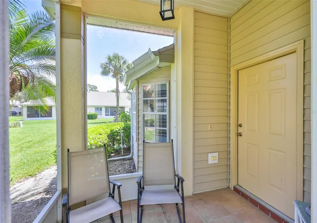 2nd image of 2429 New Haven Cir, Sun City Center, FL 33573 | MLS# TB8519809
