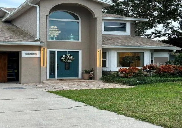 Photo 2 of Single family home for sale at 2929 Somersworth Ct, Orlando, FL 32835 | MLS# O6417318 | Listing updated on 2026-09-12