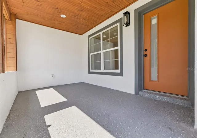 3rd image of 10633 Watertown Ct, Orlando, FL 32821 | MLS# O6417324