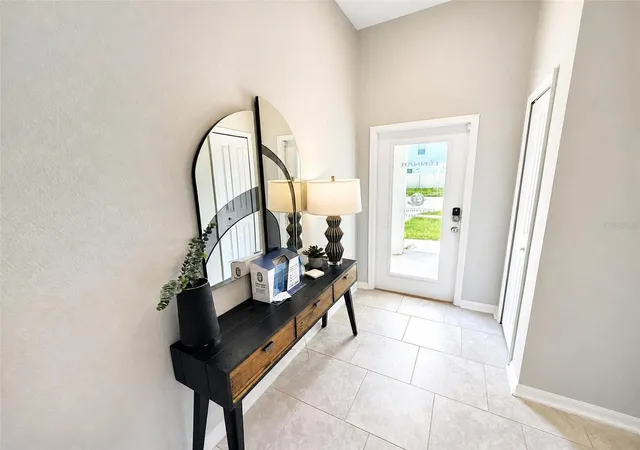 2nd image of 1104 Tyler Loop, Winter Haven, FL 33884 | MLS# O6417325