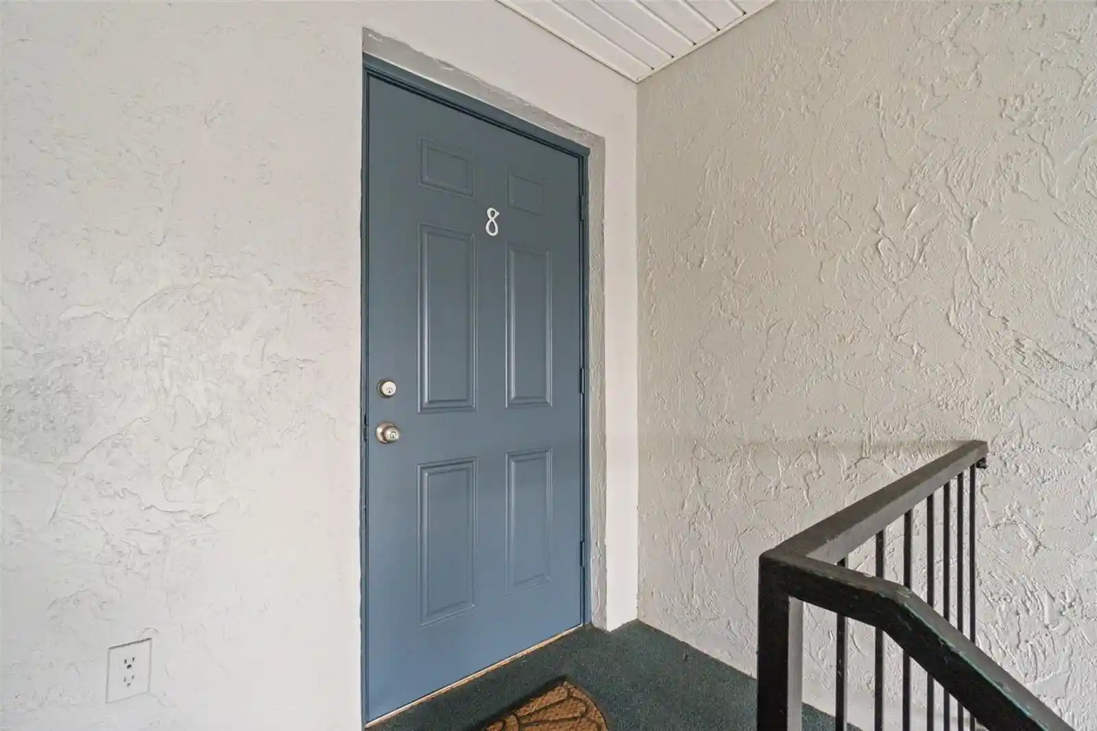 Listing Photo 2 - Condo for sale in 1036 Plantation Dr located at 1036 Plantation Dr, Kissimmee, FL 34741 - Unit #D8