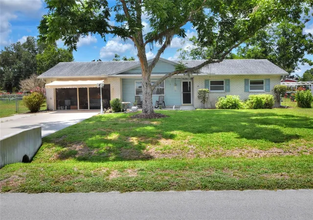 Photo 3 of Single family home for sale at 6739 Farris Dr, Lakeland, FL 33811 | MLS# L4962807 | Listing updated on 2026-09-25