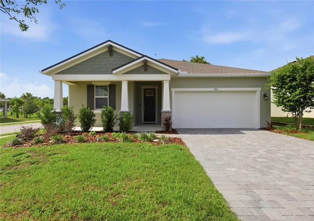 1st image of 1733 Carnelian St, Deland, FL 32720 | MLS# V4949693