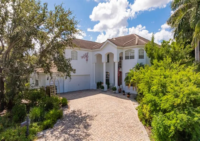 Photo 3 of Single family home for sale at 13881 Blenheim Trl Rd, Fort Myers, FL 33908 | MLS# A4697225 | Listing updated on 2026-06-17