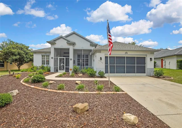 Homes for sale in Lecanto, FL | 2457 N Brentwood Cir, Lecanto, FL 34461 | MLS# OM726744