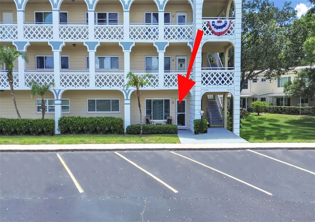 Homes for sale in Clearwater, FL | 2405 Franciscan Dr #21, Clearwater, FL 33763 | MLS# W7886783