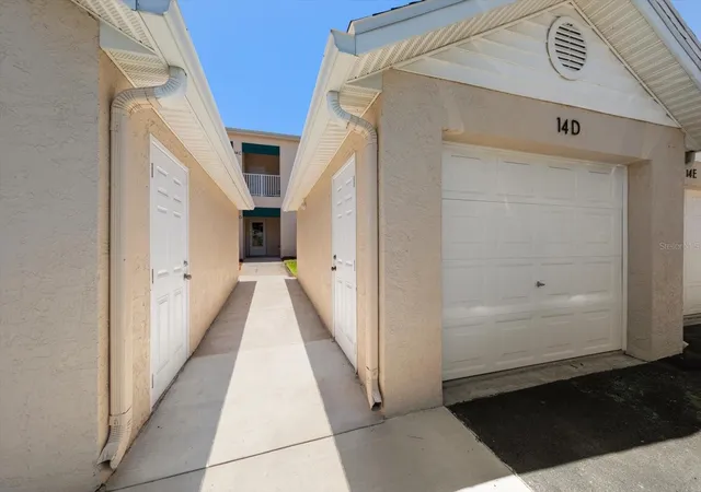Photo 4 of Condo for sale at 6330 99th Way N #14D, Saint Petersburg, FL 33708 | MLS# TB8519852 | Listing updated on 2026-08-24