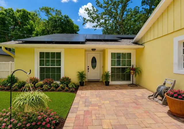 3rd image of 440 E Citrus St, Altamonte Springs, FL 32701 | MLS# O6417363