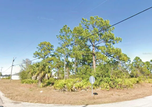 Homes for sale in Lehigh Acres, FL | 2618 25th St Sw, Lehigh Acres, FL 33976 | MLS# O6417365