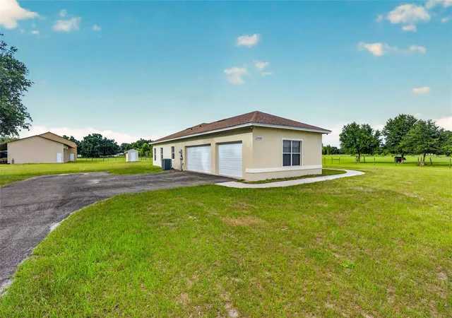 Homes for sale in Bushnell, FL | 2440 Cr 546, Bushnell, FL 33513 | MLS# TB8519856