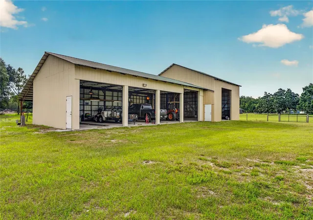 3rd image of 2440 Cr 546, Bushnell, FL 33513 | MLS# TB8519856