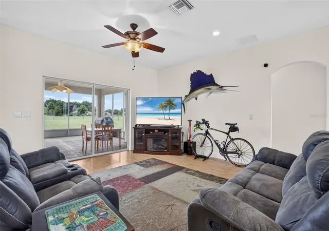 Homes for sale in Bushnell, FL | 2440 Cr 546, Bushnell, FL 33513 | MLS# TB8519856