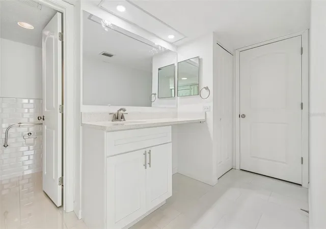 49th image of 450 Treasure Island Cswy #106, Treasure Island, FL 33706 | MLS# TB8519887