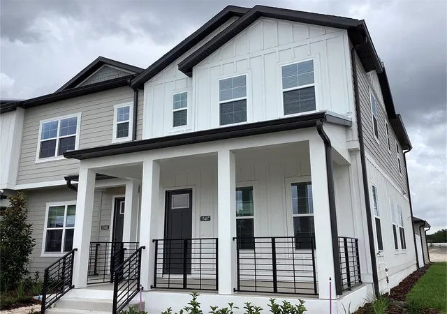 3rd image of 13407 Lemon Orchard Bnd, Windermere, FL 34786 | MLS# TB8519889