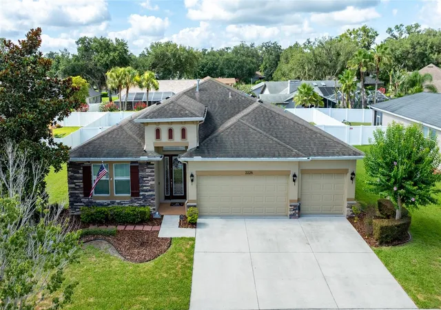 Homes for sale in Valrico, FL | 2226 Valterra Vista Wy, Valrico, FL 33594 | MLS# TB8519894