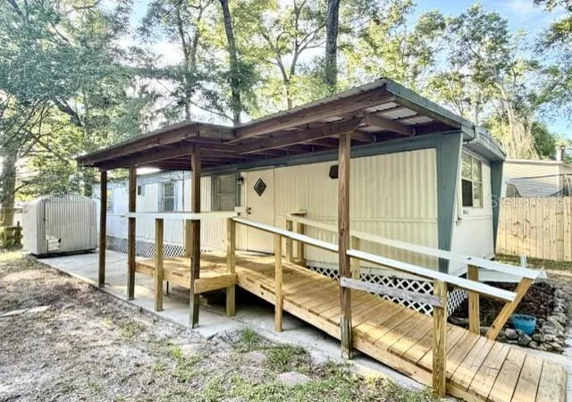 1st image of 18400 Nw 233rd Ter, High Springs, FL 32643 | MLS# GC541255