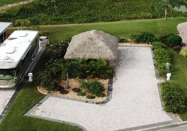 2nd image of 3258 Red Tail Hawk Dr, Polk City, FL 33868 | MLS# TB8519901