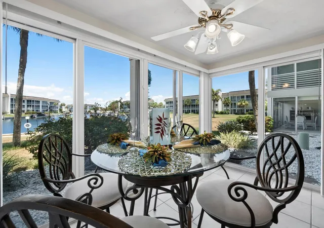 Homes for sale in Longboat Key, FL | 4350 Chatham Dr #105, Longboat Key, FL 34228 | MLS# A4697241