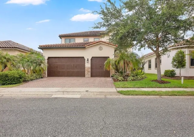 Photo 2 of Single family home for sale at 10459 Stapeley Dr, Orlando, FL 32832 | MLS# O6417409 | Listing updated on 2026-08-10