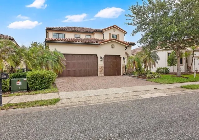 Photo 3 of Single family home for sale at 10459 Stapeley Dr, Orlando, FL 32832 | MLS# O6417409 | Listing updated on 2026-08-10