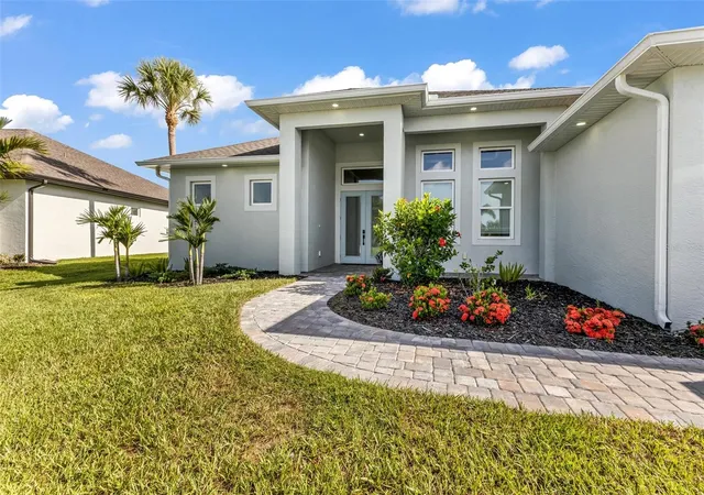 4th image of 22 Sportsman Cir, Rotonda West, FL 33947 | MLS# C7527425