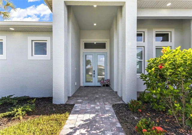 5th image of 22 Sportsman Cir, Rotonda West, FL 33947 | MLS# C7527425