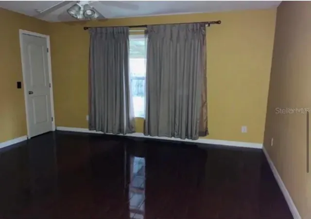 Photo 3 of Single family home for sale at 704 Caracara Ct, Kissimmee, FL 34759 | MLS# O6417413 | Listing updated on 2026-09-02