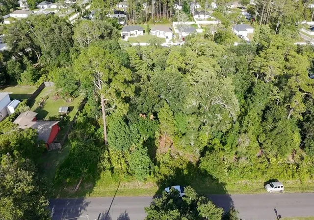 2nd image of 2057 8th Ave, Deland, FL 32724 | MLS# O6417419