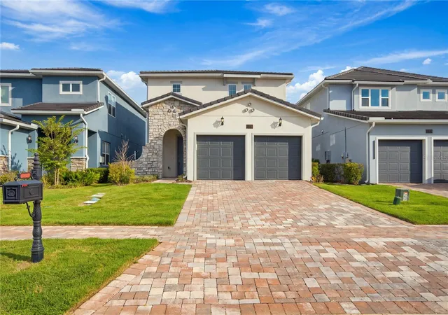Single family home for sale at 15730 Vetta Dr, Bella Collina, FL 34756 | MLS# O6417422
