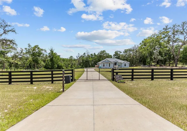 4th image of 10254 Se 118Th Ln, Belleview, FL 34420 | MLS# G5113903