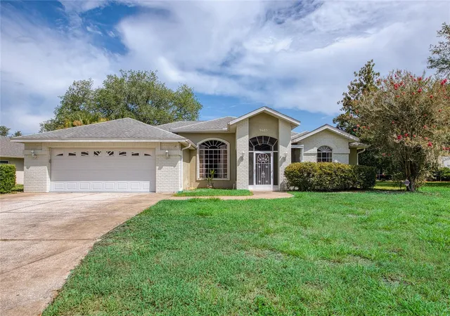 Photo 1 of Single family home for sale at 9685 Southern Belle Dr, Weeki Wachee, FL 34613 | MLS# OM726764 | Listing updated on 2026-09-04