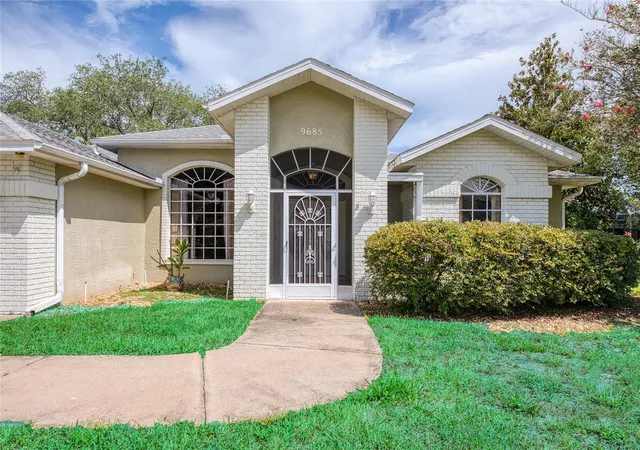 Photo 2 of Single family home for sale at 9685 Southern Belle Dr, Weeki Wachee, FL 34613 | MLS# OM726764 | Listing updated on 2026-09-04