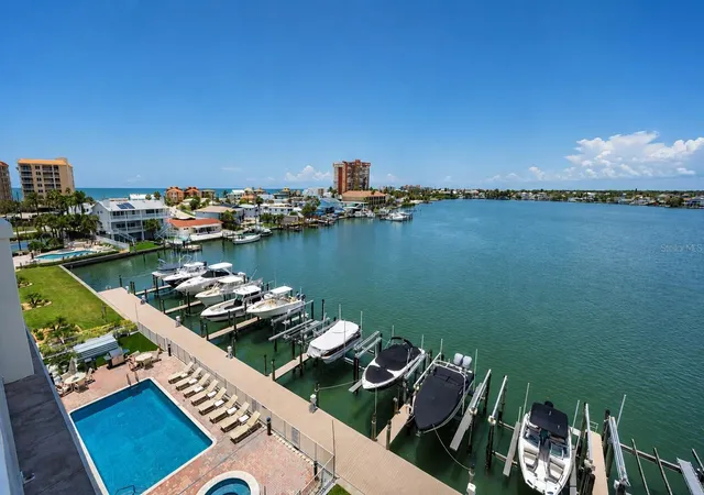 2nd image of 17717 Gulf Blvd #504, Redington Shores, FL 33708 | MLS# TB8519954