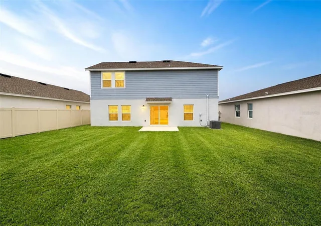 2nd image of 832 Timberland Dr, Eagle Lake, FL 33839 | MLS# O6417469