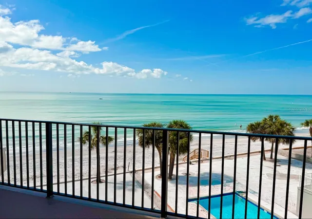 4th image of 16330 Gulf Blvd #306, Redington Beach, FL 33708 | MLS# TB8519973