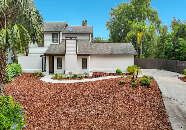 3rd image of 87 1St Ave Nw, Lutz, FL 33548 | MLS# TB8519979