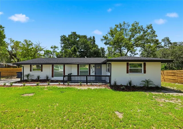 Photo 1 of Single family home for sale at 1915 E Mulberry Dr, Tampa, FL 33604 | MLS# O6417488 | Listing updated on 2026-09-03