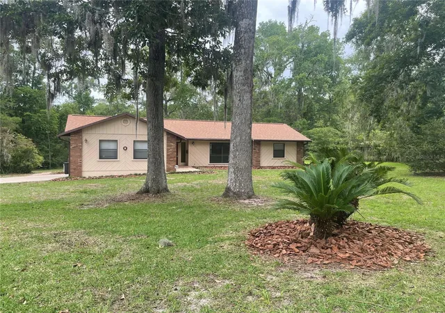 Photo 3 of Single family home for sale at 2421 NW 106th Drive, Gainesville, FL 32606 | MLS# GC541264 | Listing updated on 2026-09-22