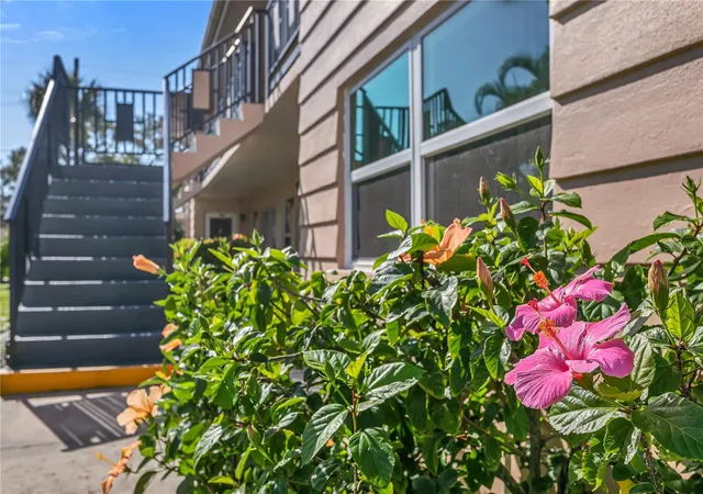 Photo 1 of Condo for sale at 216 36th Avenue N #202B, St Petersburg, FL 33704 | MLS# TB8519995 | Listing updated on 2026-10-15