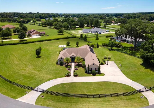 1st image of 2587 Ne 108th Ln, Oxford, FL 34484 | MLS# G5113909