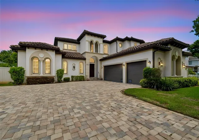 Photo 1 of Single family home for sale at 6011 S 3rd Street, Tampa, FL 33611 | MLS# TB8520002 | Listing updated on 2026-08-18