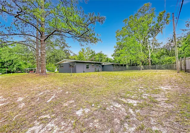 41st image of 414 Nw 36th Ter, Gainesville, FL 32607 | MLS# GC541266