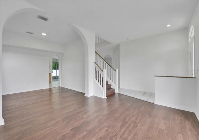 2nd image of 1101 Blufield Ave, Brandon, FL 33511 | MLS# O6417517