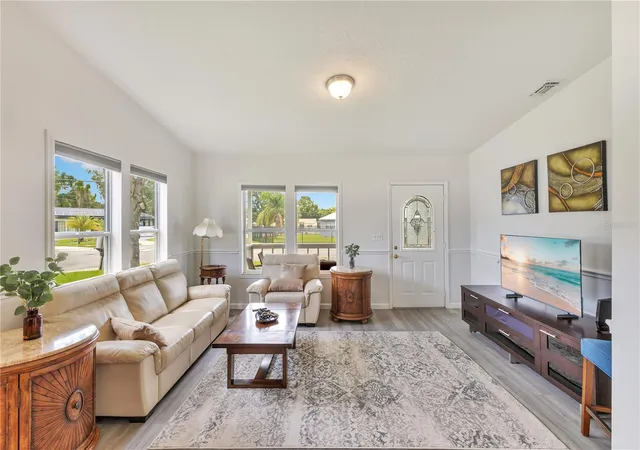 Photo 2 of Single family home for sale at 704 S Clyde Ave, Kissimmee, FL 34741 | MLS# S5152030 | Listing updated on 2026-09-23