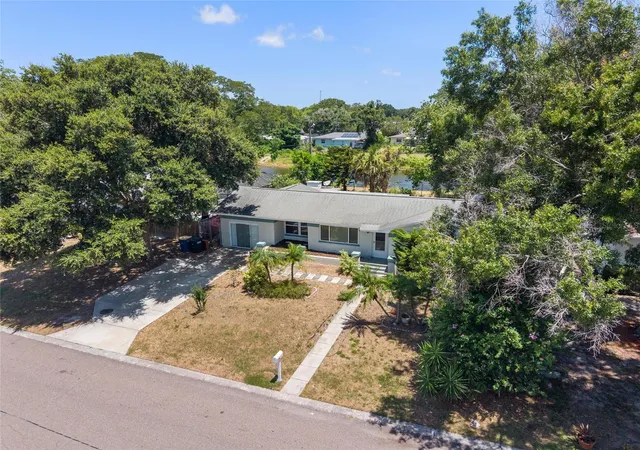 4th image of 1428 Pinebrook Dr, Clearwater, FL 33755 | MLS# TB8520036