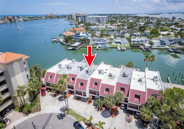 Homes for sale in Clearwater Beach, FL | 218 Skiff Pt, Clearwater Beach, FL 33767 | MLS# TB8520037