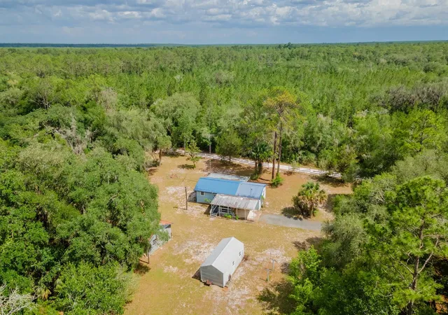 Homes for sale in Fort Mc Coy, FL | 15265 Country Club Blvd, Fort Mc Coy, FL 32134 | MLS# OM726790